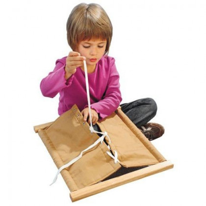 Set complet de cadres d'habillage Montessori